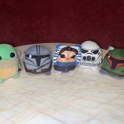 Set of 5 Star Wars plushies 