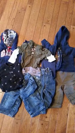 Boys 6-12 month Gap/ Old Navy 9 piece lot