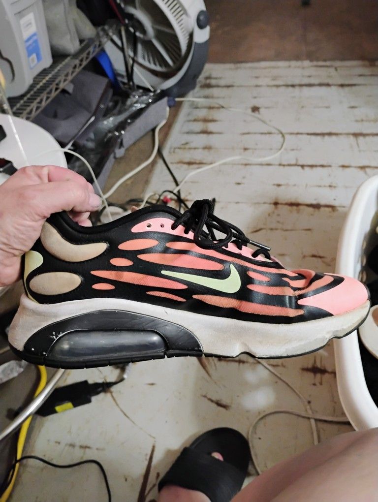 Nike Sunset Shoes
