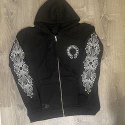 chrome hearts zip up hoodie size (M)