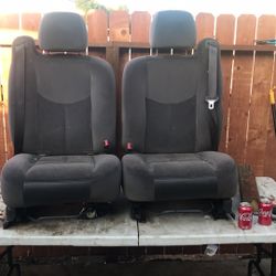 04 Silverado Seats $550 Firm