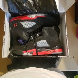 Jordan 5 Retro 