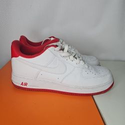 Nike Air Force 1 07 Shoes Men's White Red Size 9