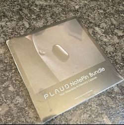 PLAUD NotePin 64GB Flash Memory Recorder, Bluetooth Clip-On Mic, Bundle