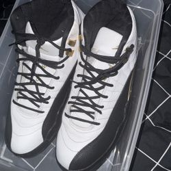 Jordan 12 Royalty 