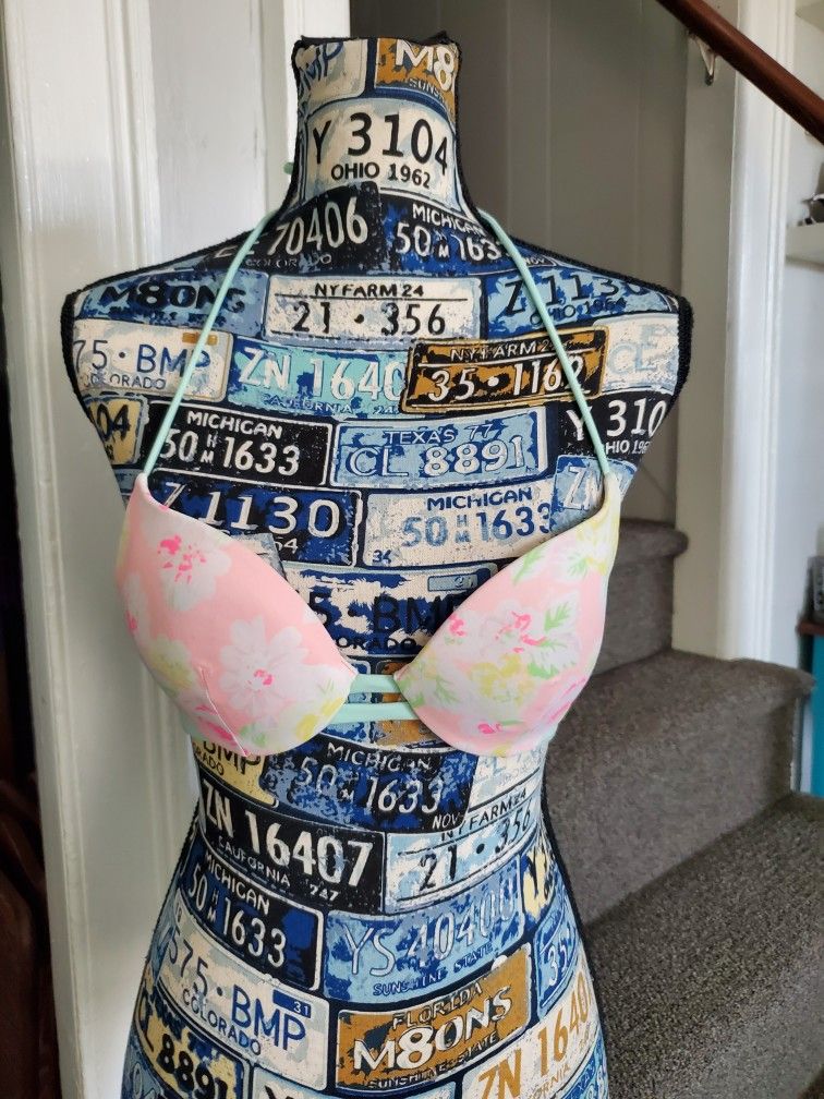 VICTORIA'S SECRET PINK~ PINK & GREEN FLORAL BIKINI TOP!