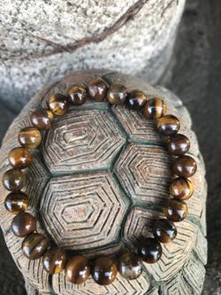 Tigers eye bracelet