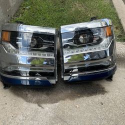 16-18 Silverado Ltz Headlights 
