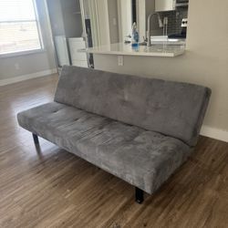 Small couch / futon 