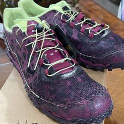 Reebok All Terrain Super Womens running shoes size 12