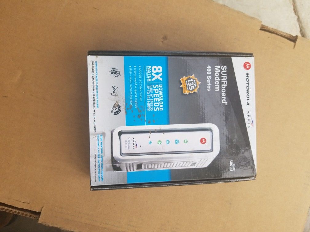 MOTOROLA  MODEM 8X FASTER NEW IN THE BOX 