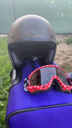 Bell Motorcycle Helmet & Goggles 
