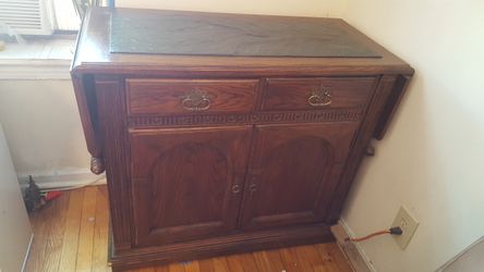 Ethan Allen buffet table