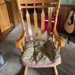 Solid Oak Rocking Chair 