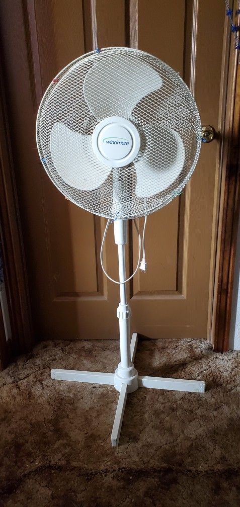 Oscillator Fan Adjustable Height