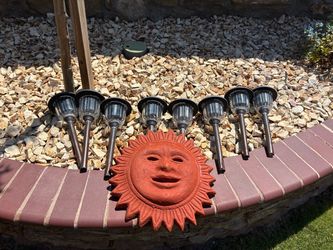 Solar Lights battery and Sun