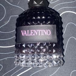 Valentino born in roma intense 