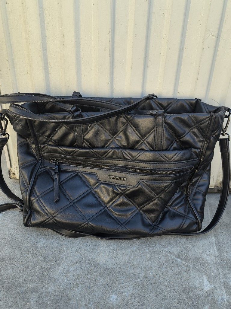 Steve Madden Large Black Bag With Hand Straps And Shoulder Strap 