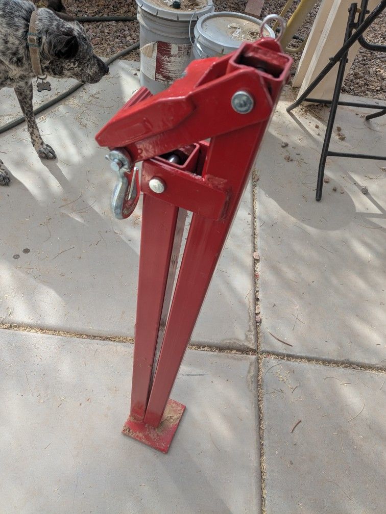 T-post puller fence post puller