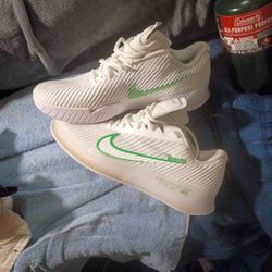 White Nike Vapor 11s 10.5