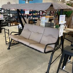 Summerville Furnishings 3 Person Swing 