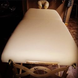 Earth Lite Massage Table