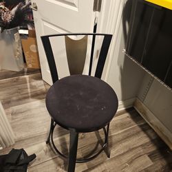 Swivel Bar Stools