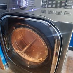 Good Condition Electric Dryer!