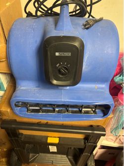 Floor dryer