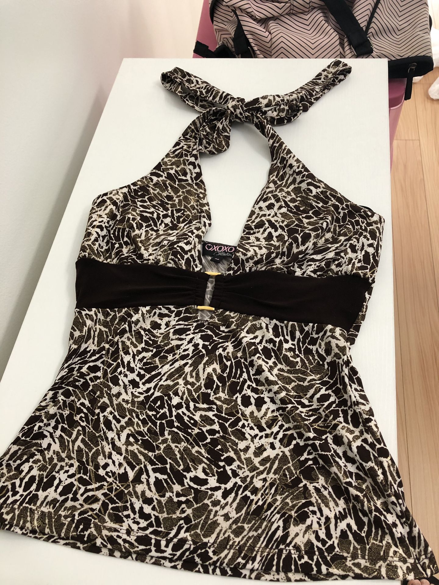 XOXO halter top like new size medium