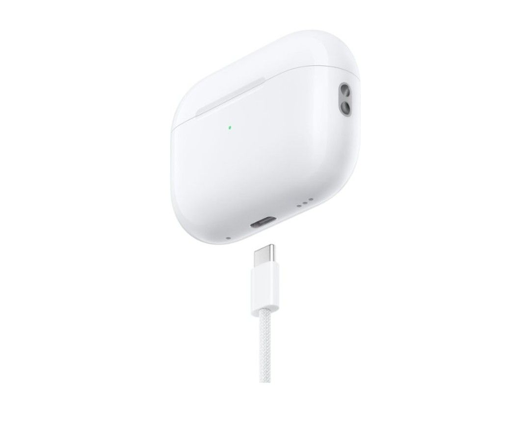 AirPods Pro (2nd Generation) with MagSafe Case
(USB-C) White 