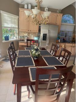 Dining table and 6 chairs