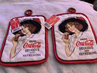 2 Vintage Coca Cola Pot Holders 