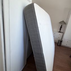 Full Size Mattress 