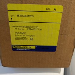 SCHNEIDER ELECTRIC 8903SMG1V03  (BRAND NEW)