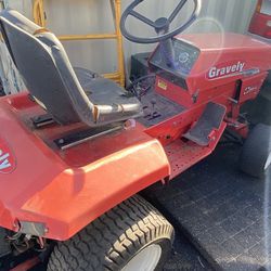 Gravely 20g Tractor/Mower With Multiple Attachmements For Snow For Sale!!
