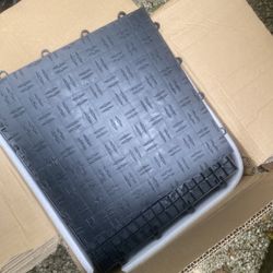 Vevor Tiles 110 mixed red and black 