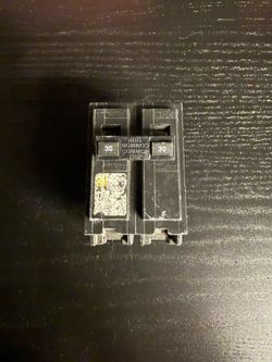 Homeline 30-Amp 2-Pole Circuit Breaker (HOM230CP)