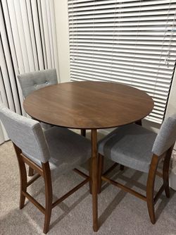 Counter Height Round Table with 4 Chairs