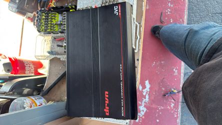 JVC Amp