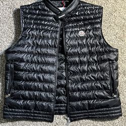 Montcler Vest 