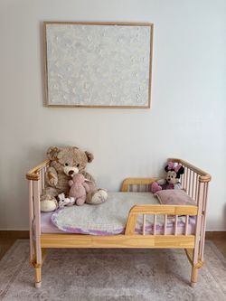 Nestig baby crib