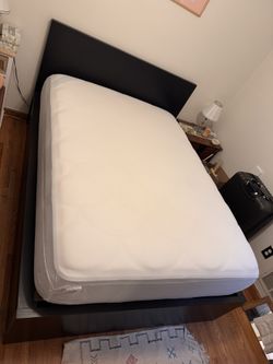 DreamCloud Premier Memory Foam Mattress