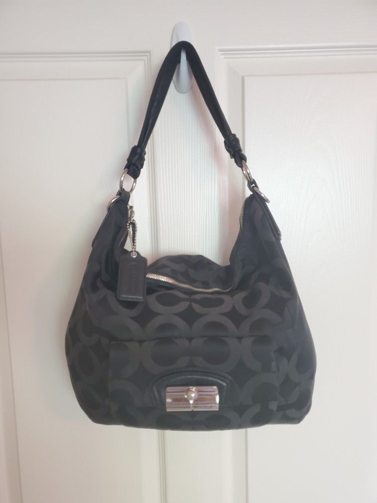 Coach Hobo Style Purse