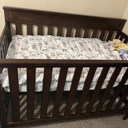 Baby crib