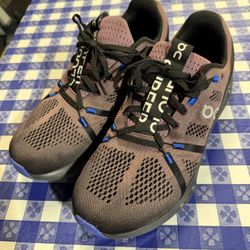 On Surfer Mens Shoes 9.5