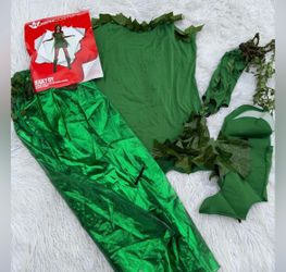 Women’s poison ivy costume