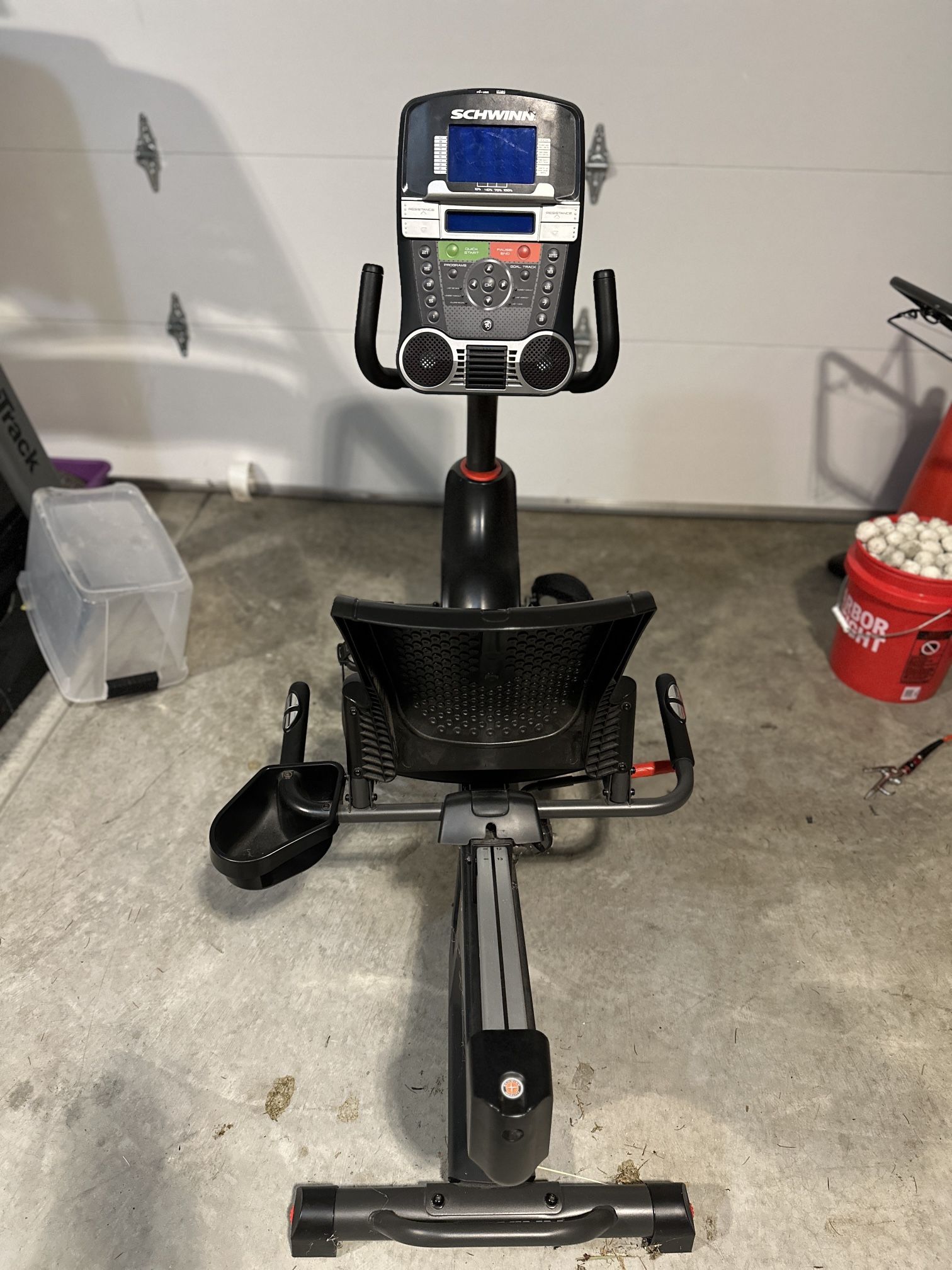 Schwinn 270 Recumbent Bike