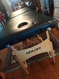 Uenjoy massage table