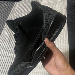 Black Cat Jordan 3’s